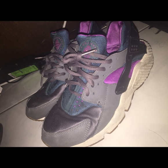 Nike huaraches - Picture 2 of 5